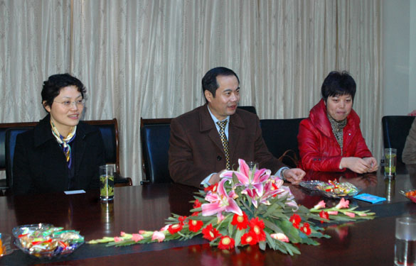 中国银行常州支行溧阳支行向导来asiagame集团走访