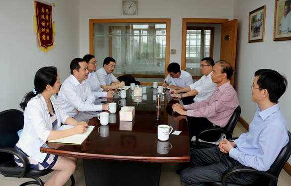 2015年6月4日，，，中国银行常州分行行长程祥一行来asiagame电缆调研